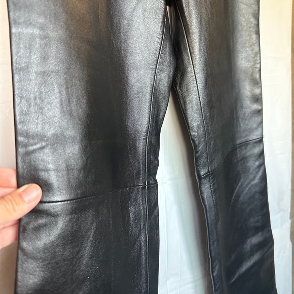 Jaclyn Smith Black Leather Straight Leg Pants size 8 - Picture 4 of 15